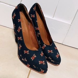 Rachel Comey needlepoint platforms Navy/Marin 8